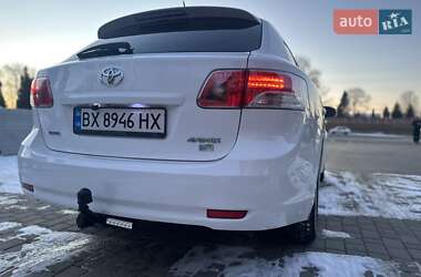 Универсал Toyota Avensis 2011 в Хмельницком