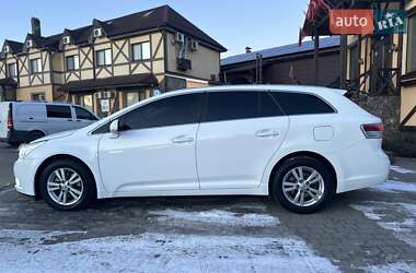 Универсал Toyota Avensis 2011 в Хмельницком