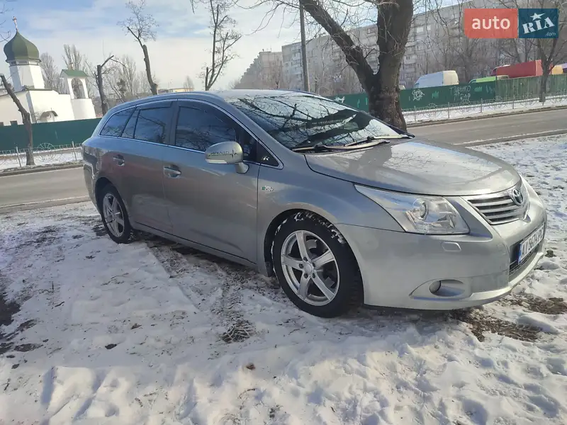 Универсал Toyota Avensis 2009 в 