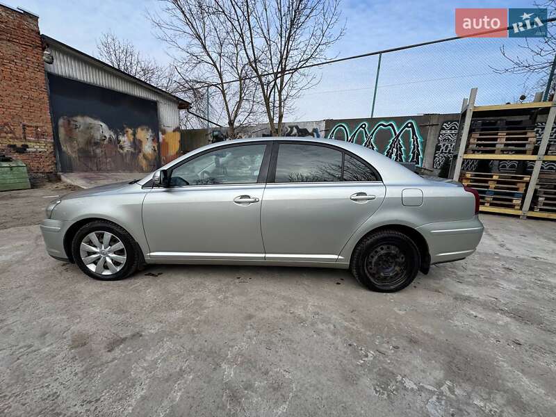 Седан Toyota Avensis 2007 в Львове фото 8 Седан Toyota Avensis 2007 в Львове