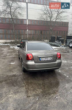 Седан Toyota Avensis 2006 в 