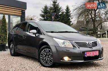 Универсал Toyota Avensis 2010 в Дрогобыче