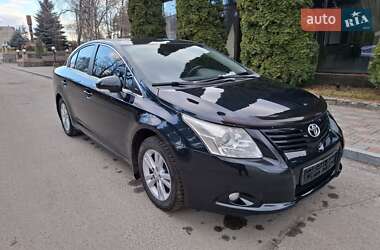 Седан Toyota Avensis 2011 в Краснограді