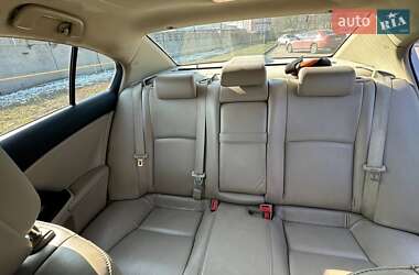 Седан Toyota Avensis 2008 в Одессе