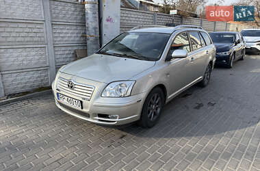 Универсал Toyota Avensis 2004 в Вараше