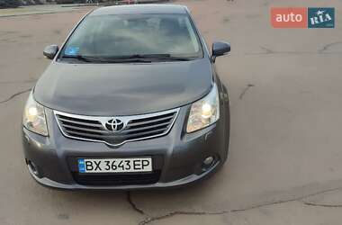 Седан Toyota Avensis 2011 в Хмельницком