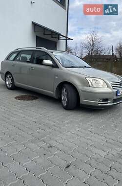 Універсал Toyota Avensis 2004 в 