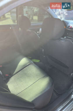 Седан Toyota Avensis 2008 в 