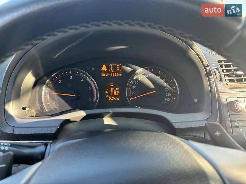 Универсал Toyota Avensis 2010 в Львове