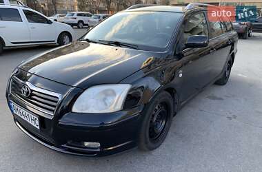 Универсал Toyota Avensis 2004 в 