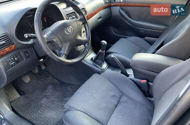 Универсал Toyota Avensis 2004 в 