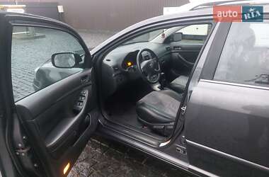 Універсал Toyota Avensis 2006 в 