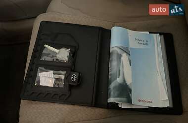Седан Toyota Avensis 2003 в 