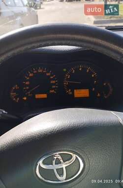 Седан Toyota Avensis 2008 в 