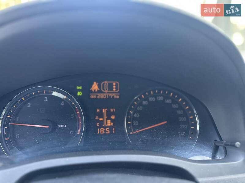 Универсал Toyota Avensis 2010 в Луцке