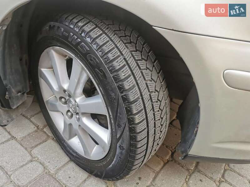 Седан Toyota Avensis 2007 в Староконстантинове фото 11 Седан Toyota Avensis 2007 в Староконстантинове