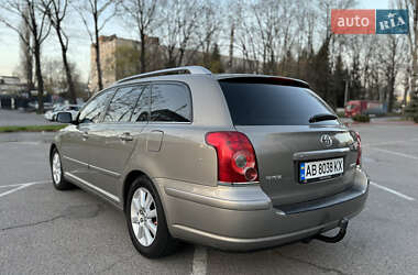 Універсал Toyota Avensis 2006 в 