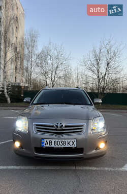Універсал Toyota Avensis 2006 в 