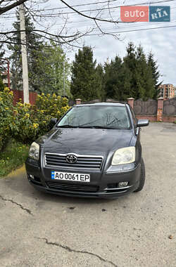 Седан Toyota Avensis 2006 в 