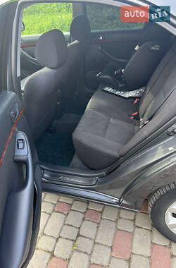 Седан Toyota Avensis 2006 в 
