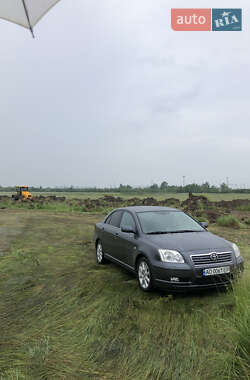 Седан Toyota Avensis 2006 в 