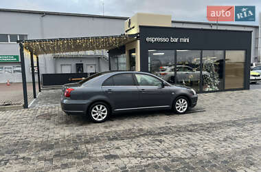 Седан Toyota Avensis 2006 в 