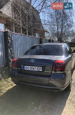 Седан Toyota Avensis 2006 в 
