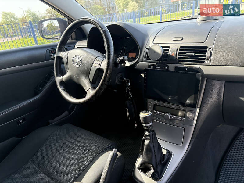 Универсал Toyota Avensis 2007 в Шептицькому