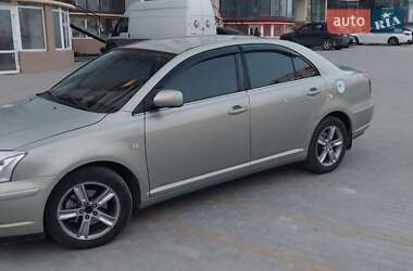 Седан Toyota Avensis 2005 в 