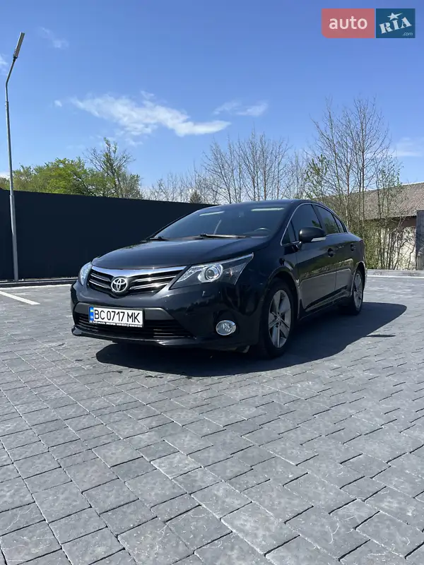 Toyota Avensis 2014