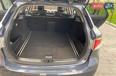 Универсал Toyota Avensis 2010 в 