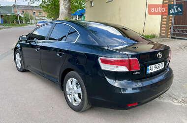 Седан Toyota Avensis 2009 в 