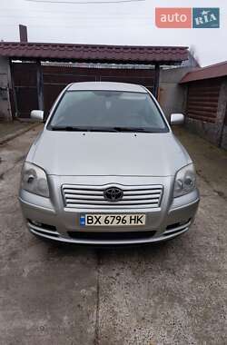 Седан Toyota Avensis 2004 в 