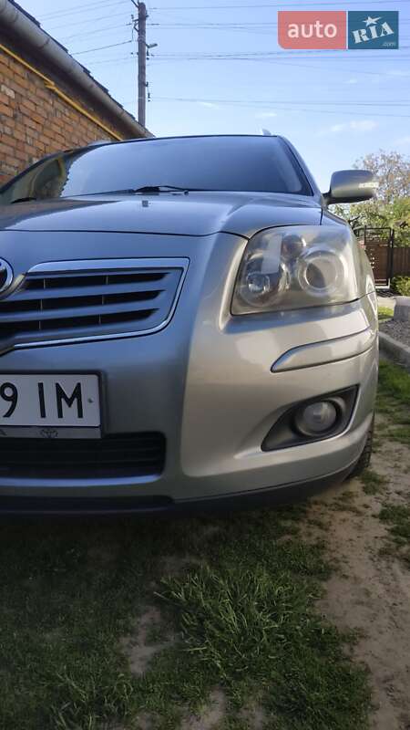 Універсал Toyota Avensis 2007 в Сокалі