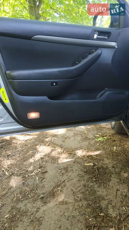 Універсал Toyota Avensis 2007 в Сокалі