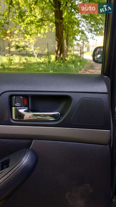 Універсал Toyota Avensis 2007 в Сокалі