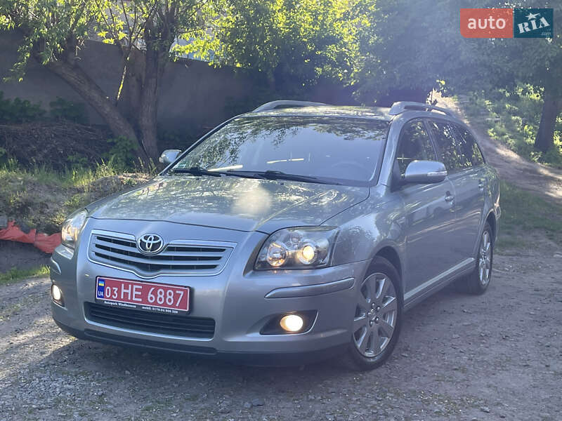 Универсал Toyota Avensis 2008 в Виннице