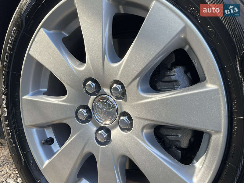 Универсал Toyota Avensis 2008 в Виннице