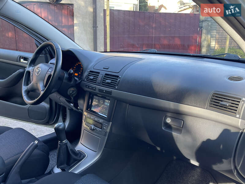 Универсал Toyota Avensis 2008 в Виннице