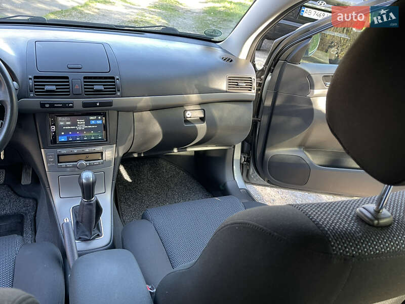 Универсал Toyota Avensis 2008 в Виннице