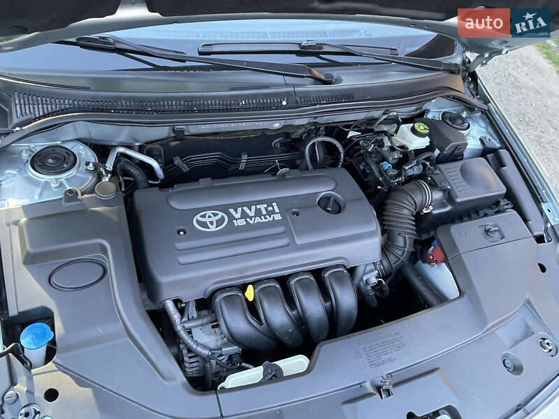 Универсал Toyota Avensis 2008 в Виннице