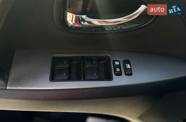 Универсал Toyota Avensis 2011 в 