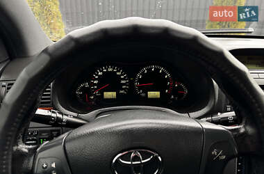 Седан Toyota Avensis 2005 в 