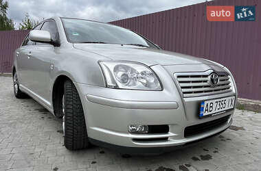 Седан Toyota Avensis 2005 в Ровно
