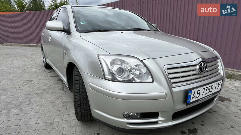 Седан Toyota Avensis 2005 в Ровно фото 2 Седан Toyota Avensis 2005 в Ровно