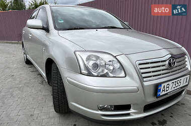 Седан Toyota Avensis 2005 в  фото 2 Седан Toyota Avensis 2005 в