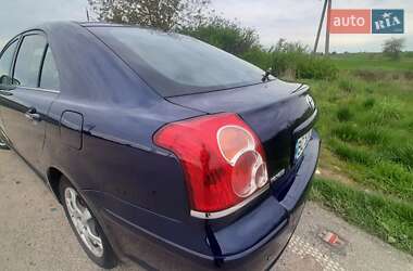 Ліфтбек Toyota Avensis 2006 в 