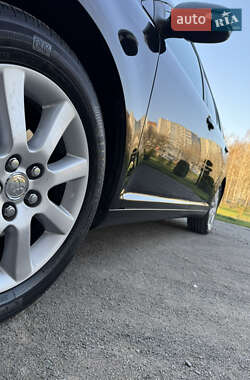 Універсал Toyota Avensis 2008 в 