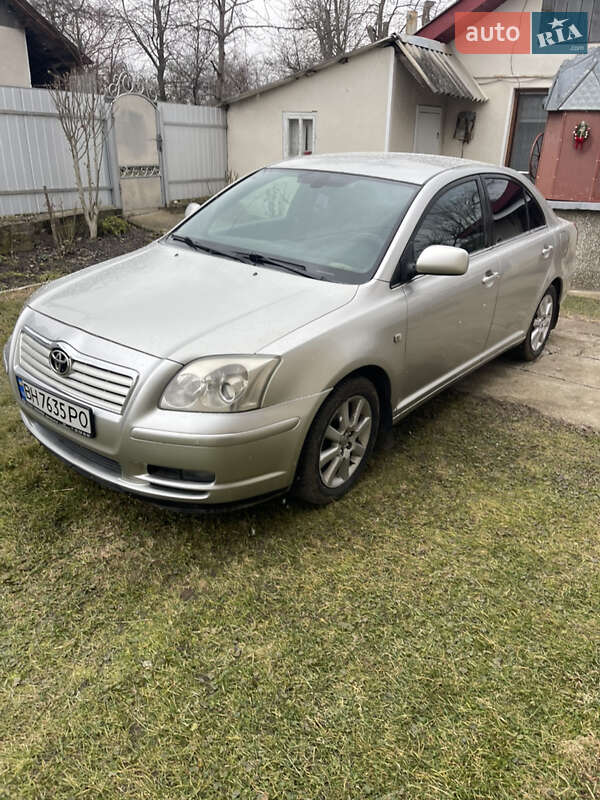 Toyota Avensis 2005