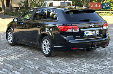 Универсал Toyota Avensis 2015 в 